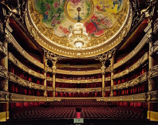 Illustration for article titled The Dramatic Architecture of Opera Houses That Only the Singers See